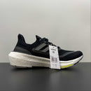 Tênis UltraBoost Light 'Core Black' HQ6339