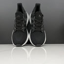 Adidas Ultraboost 5