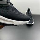 Tênis UltraBoost Light 'Black White' GY9351