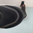 Tênis Wmns UltraBoost Light 'Black Pink Strata' HQ6349