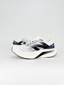 New Balance SC Elite V4