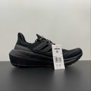 Tênis UltraBoost Light 'Triple Black' GZ5159