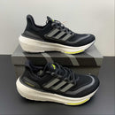 Tênis UltraBoost Light 'Core Black' HQ6339