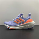 Tênis Wmns UltraBoost Light 'Blue Dawn Coral' HQ6347