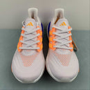 Tênis UltraBoost Light 'Solar Gold Blue' HQ6352
