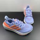 Tênis Wmns UltraBoost Light 'Blue Dawn Coral' HQ6347